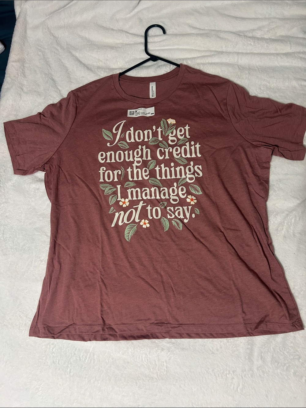 Mauve Short-Sleeve Graphic Tee with Floral Quote